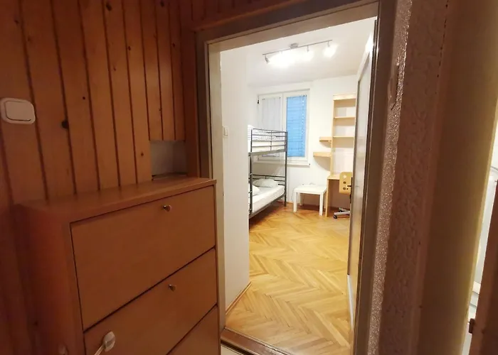 Apartamento For Four With Free Parking Liubliana